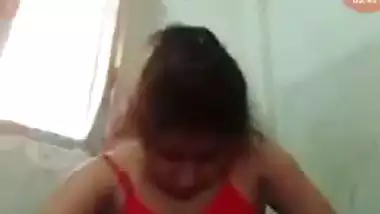 Bhabhi shaving pussy viral desi mms video