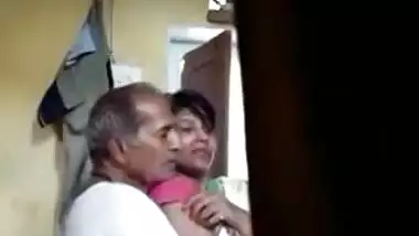 Desi old man romance with young girl