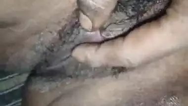 Fucked Indian wife by fingering her pussy