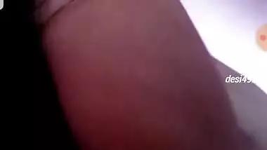 Today Exclusive- Sexy Desi Girl Showing Her Boobs On Video Call