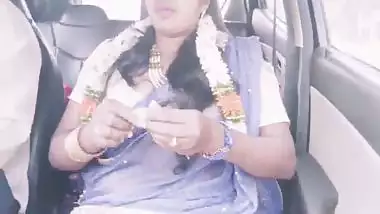 Indian car sex. Beautiful tourist aunty with driver. Telugu dirty talks.