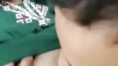 Hot Desi college girl boobs show on selfie cam