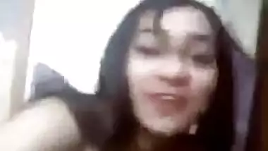 sexy Desi girl nude MMS selfie video