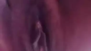 Horny Bihari girl Soni fingering her juicy pussy