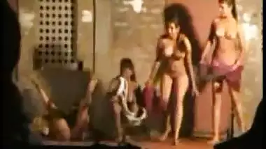 Indian Desi Girls Nude Dance Show