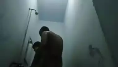 Indian Couple Sex In Shower - Movies. video2porn2