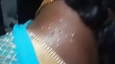 Tami hot big ass wet saree aunty grouped in bus