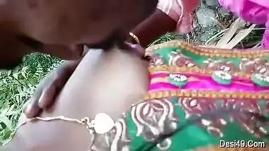 Desi Mallu Girl Boob Sucking By Lover