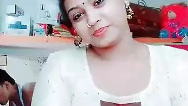 Super hot look girl karanjeet blowjob and handjob to her bf