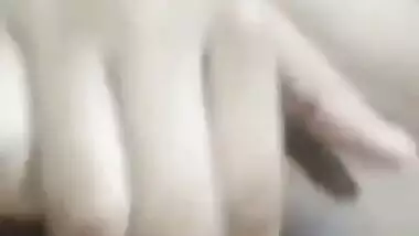 Fingering Desi cute bhabi