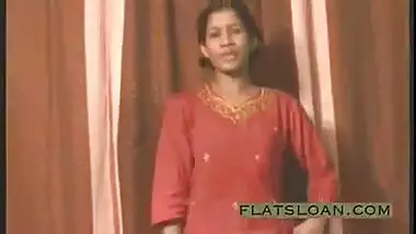 Mumbai Porn Actress Undressing And Peeing