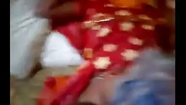 Marathi village bhabhi’s desi porn MMS