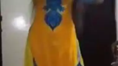 Private desi girl sexy dance