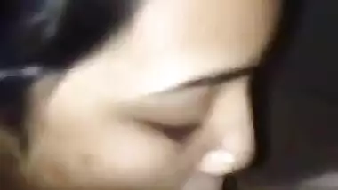 Sexy Desi girl sucking cock passionately