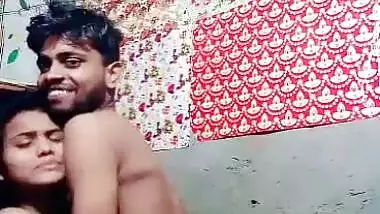 Desi Village young couple fucking vdo