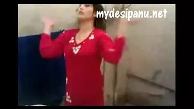 Kashmiri sexy girl Rizwana first time her young Chachu