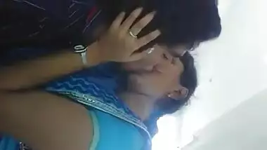 सैकस समसया देसी चुंबन