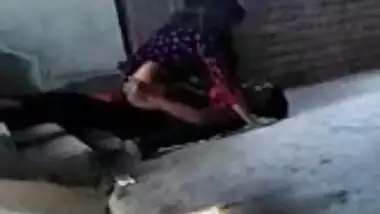 Indian ma ki chooti beti ki sextape part 2