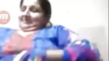 Cheating Paki Bhabhi Showing Big Boobs To Lover