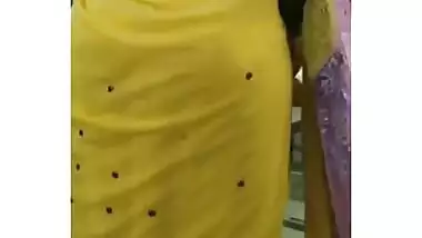 Bhabhi saree navel 