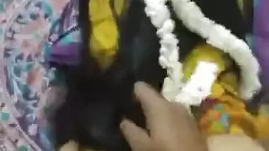 Sexy desi girl in traditional fuck with loud moaning