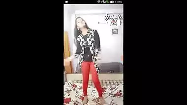 Bengali Girl PUJA live dance bigo