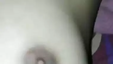 Hot Hindi Bhabhi Showing Off Fuck Video