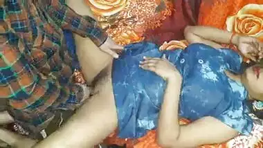 चुदसी पड़ोसन से पुसी फक का मस्त पॉर्न वीडियो