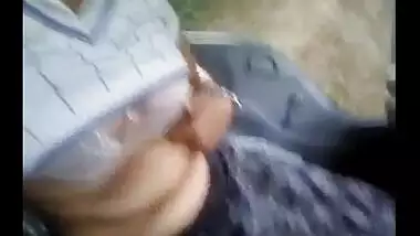 Rajasthan Village Girl Gives blowjob Outdoor