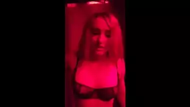 Marianne Ballbusting in the Club POV