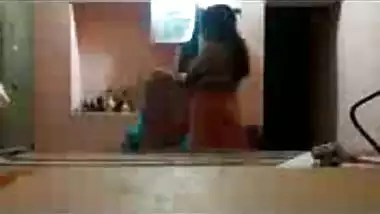 indian aunty dress change hot