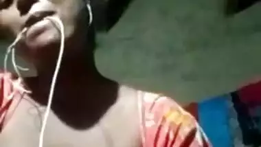 Village Girl Shows her Boobs