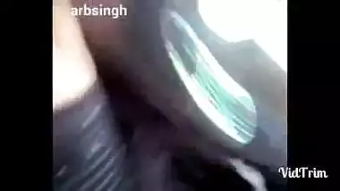 Garam bhabhi becoming wild in the car