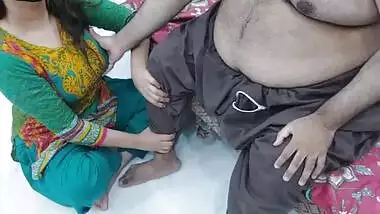 Indian My Step Daughter Doing My Foot Massage While I Holding Her Boobs Gone Sexual With Very Hot Dirty Clear Hindi Audio