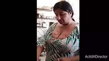 Desi Mom