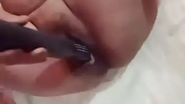 Horny Bhabhi Masturbation
