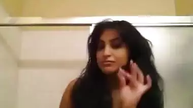 Today Exclusive-sexy Desi Girl Masturbating With Dildo