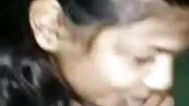 Shy Girl Sucking Cock “Nautanki mat karo, Chehra Dikhao, tum bhi karna record mujhe”