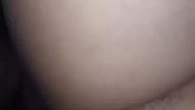 Enjoy watching this Hindi porn MMS video