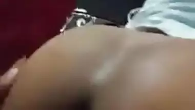 Tamil housewife butt shaking & fucking