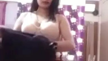 Sexy Bhabi Dance