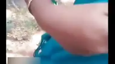 Tamil Lovers Car Foreplay And Outdoor Sex