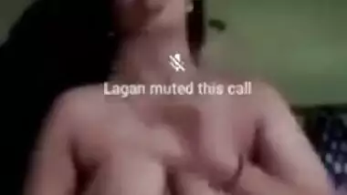 Beautiful Sexy Desi Girl Showing