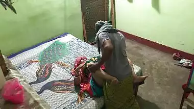 Bengali Bhabhi secret sex affair recorded on hidden cam