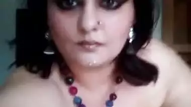 bhabhi showing oncam