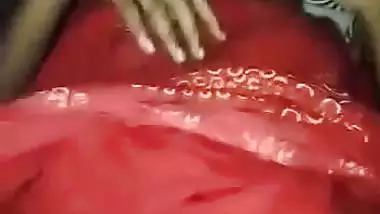 Man enjoys a lady’s desi chudai while shooting MMS