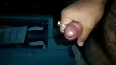 Desi indian masturbate